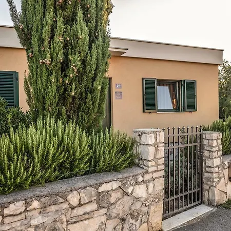 Breg Villa *